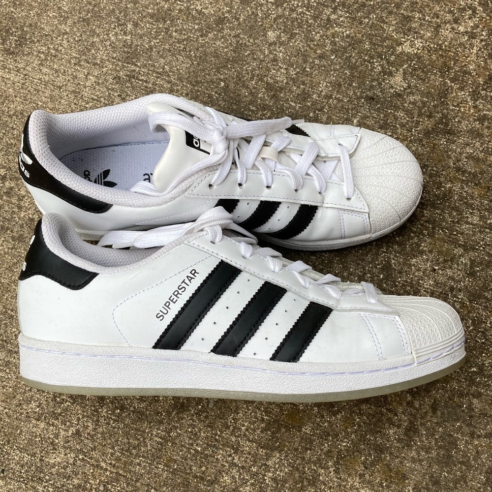 Adidas original superstar shoes